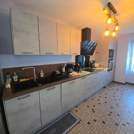 Ferienhaus La Parenthese - Maison Pour 6 A 8 Personnes Avec Jacuzzi Guéron